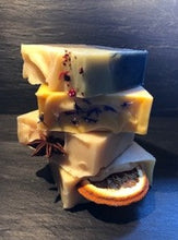 Load image into Gallery viewer, Seasons Gift Box